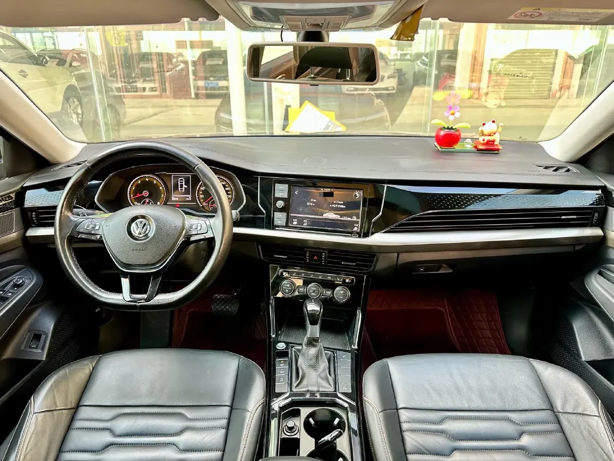 2019 Skoda Kodiak 2.0T 186HP L4 7DCT,autocango,china used car exporter,china ev exporter,chinese used car exporter,chinese used ev exporter