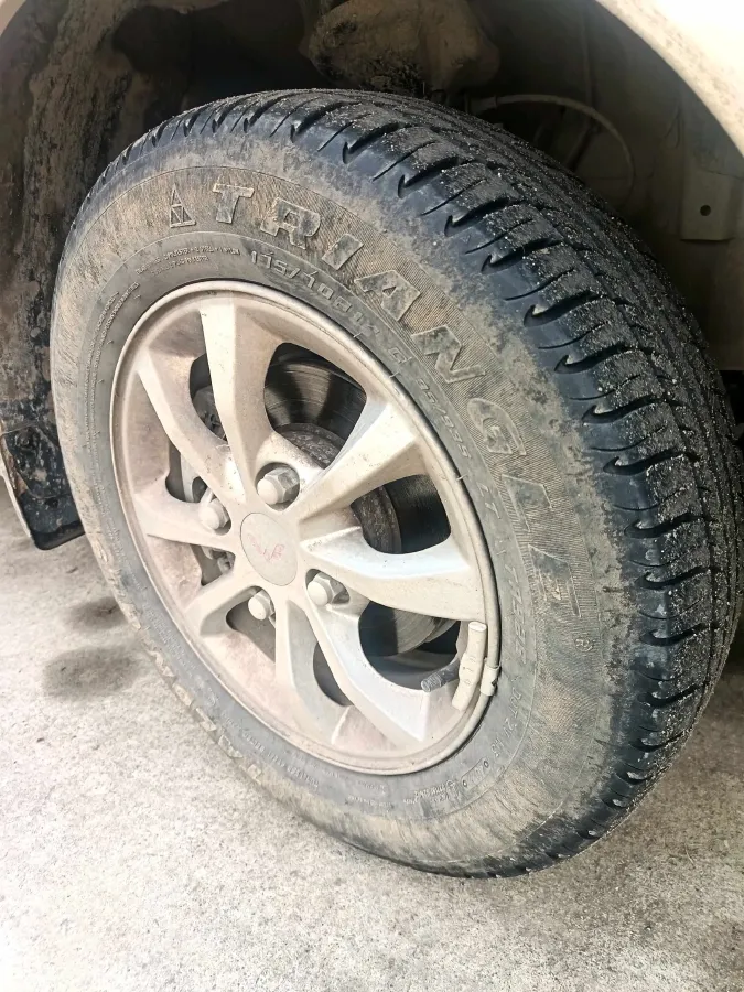 2022 JinBei Little Sea Lion X30 1.5L 102HP L4 5MT,autocango,china used car exporter,china ev exporter,chinese used car exporter,chinese used ev exporter