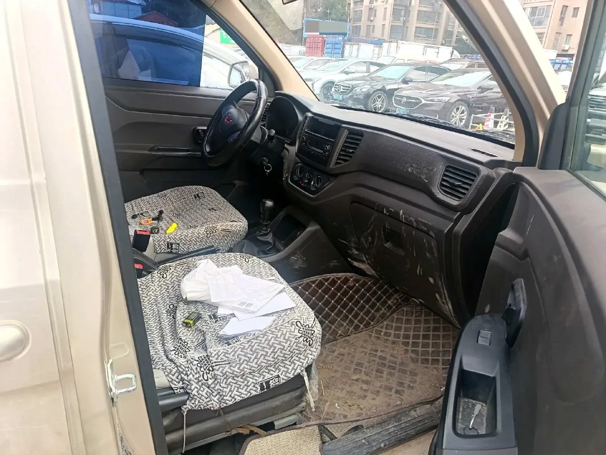 2022 JinBei Little Sea Lion X30 1.5L 102HP L4 5MT,autocango,china used car exporter,china ev exporter,chinese used car exporter,chinese used ev exporter