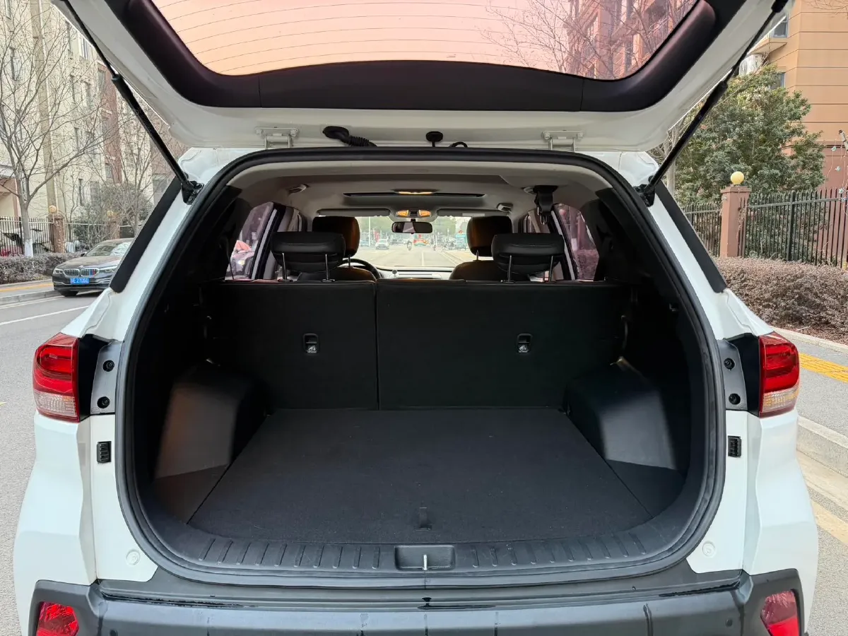 2019 Hyundai ix35 2.0L 160HP L4 6AT,autocango,china used car exporter,china ev exporter,chinese used car exporter,chinese used ev exporter