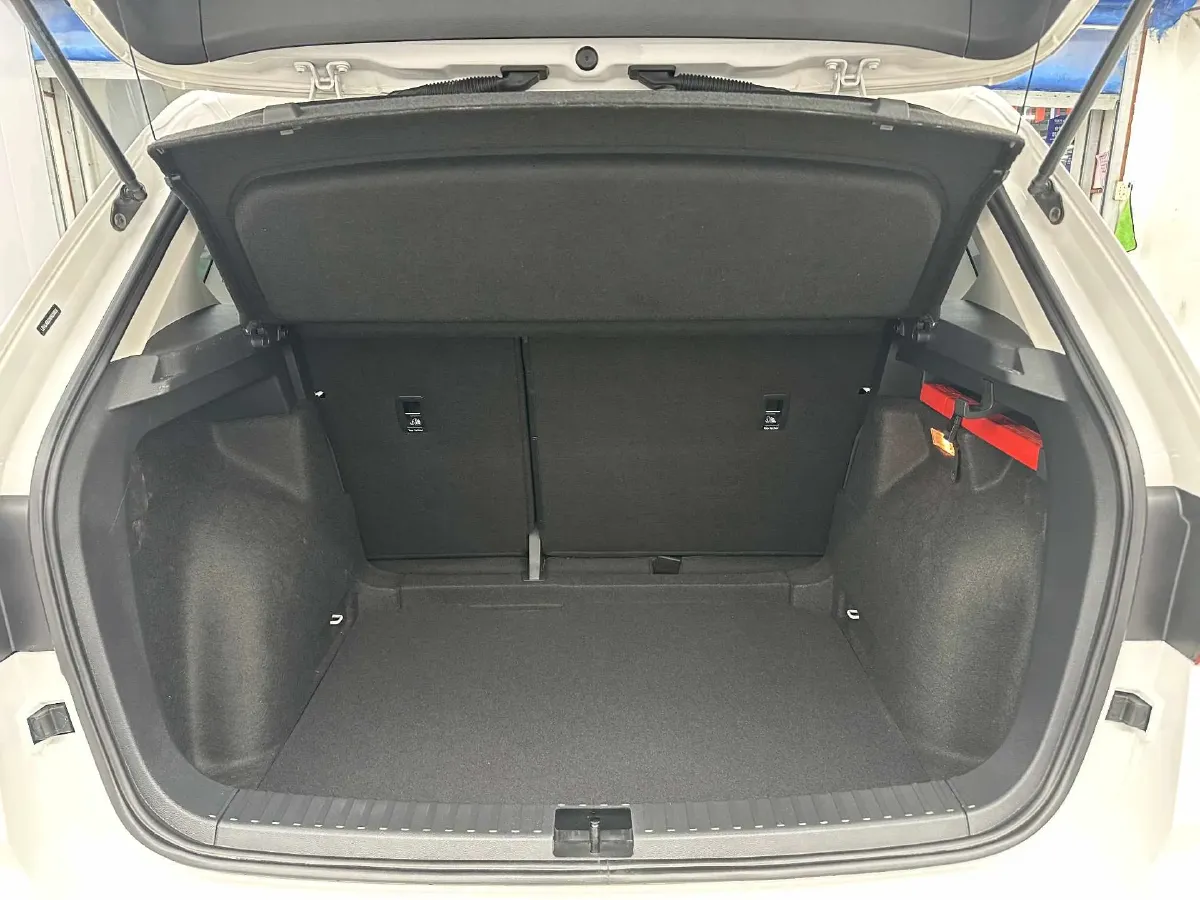 2021 Volkswagen Tharu 1.4T 150HP L4 7DCT,autocango,china used car exporter,china ev exporter,chinese used car exporter,chinese used ev exporter