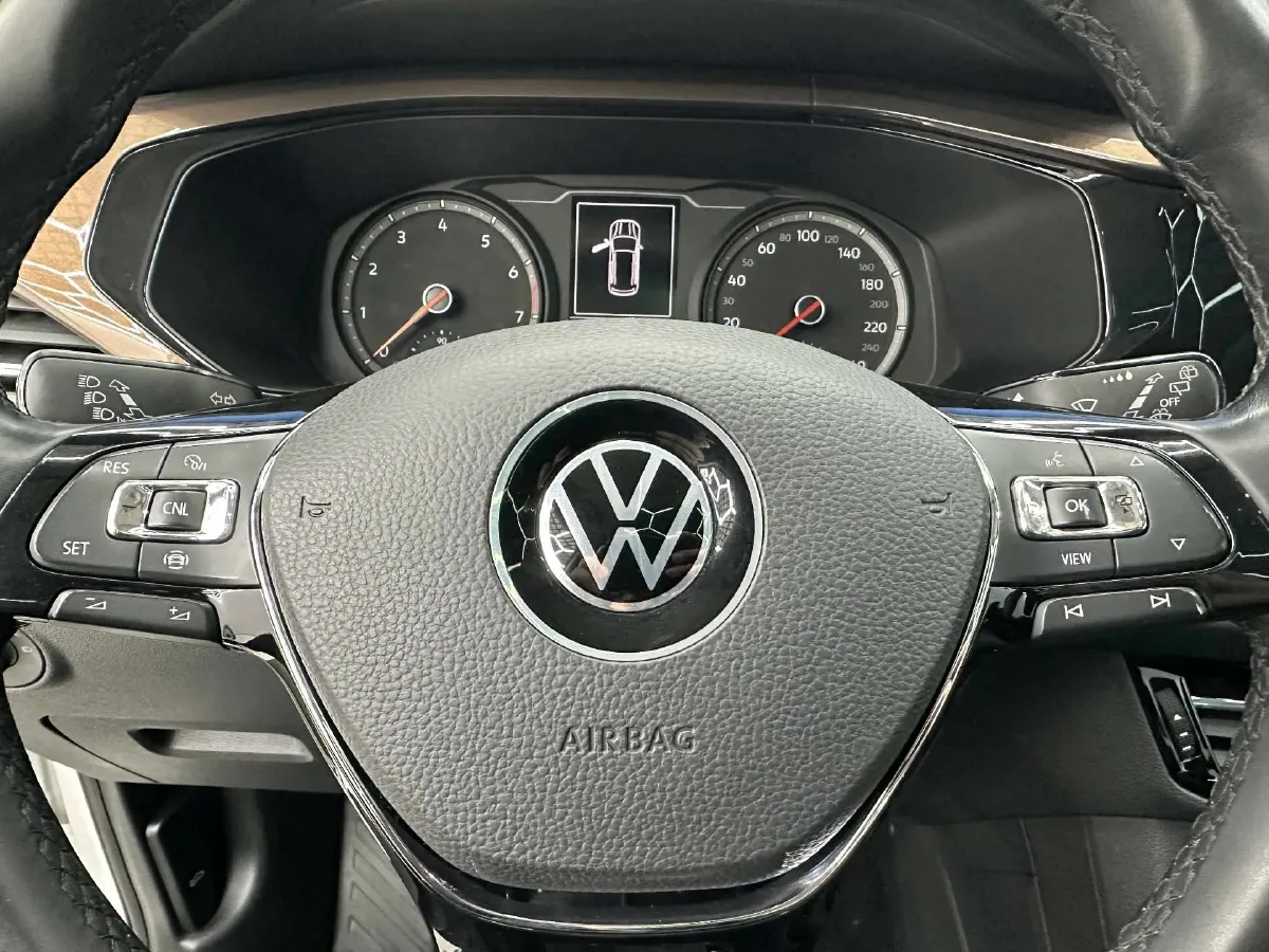 2021 Volkswagen Tharu 1.4T 150HP L4 7DCT,autocango,china used car exporter,china ev exporter,chinese used car exporter,chinese used ev exporter