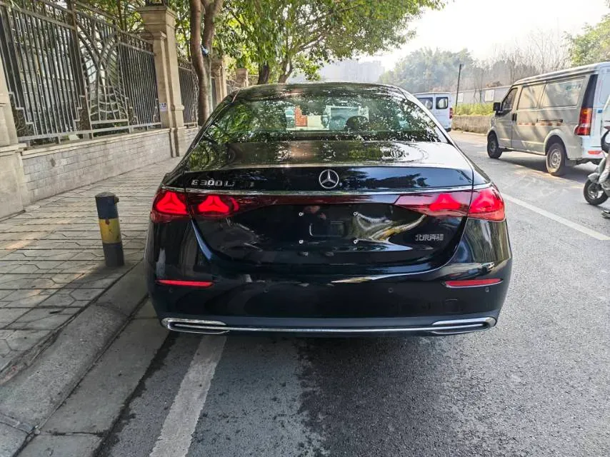 2024 Mercedes-Benz E Class 2.0T 258HP L4 9AT,autocango,china used car exporter,china ev exporter,chinese used car exporter,chinese used ev exporter