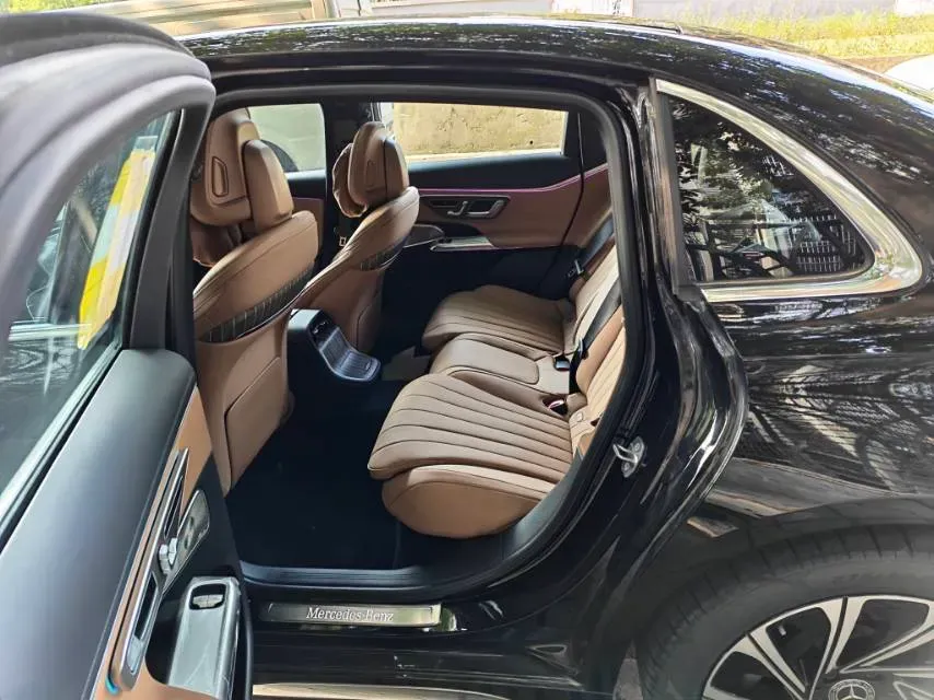 2024 Mercedes-Benz E Class 2.0T 258HP L4 9AT,autocango,china used car exporter,china ev exporter,chinese used car exporter,chinese used ev exporter