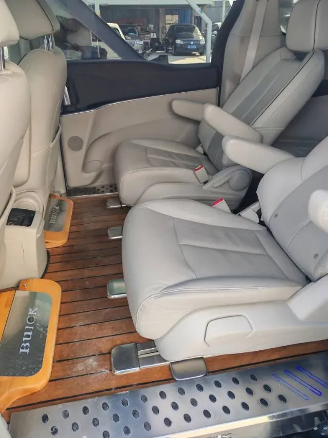 2021 Buick GL8 2.0T 237HP L4 9AT,autocango,china used car exporter,china ev exporter,chinese used car exporter,chinese used ev exporter