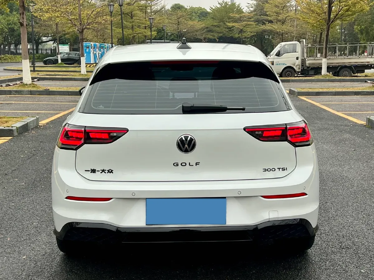 2025 Volkswagen Golf 1.5T 160HP L4 7DCT,autocango,china used car exporter,china ev exporter,chinese used car exporter,chinese used ev exporter