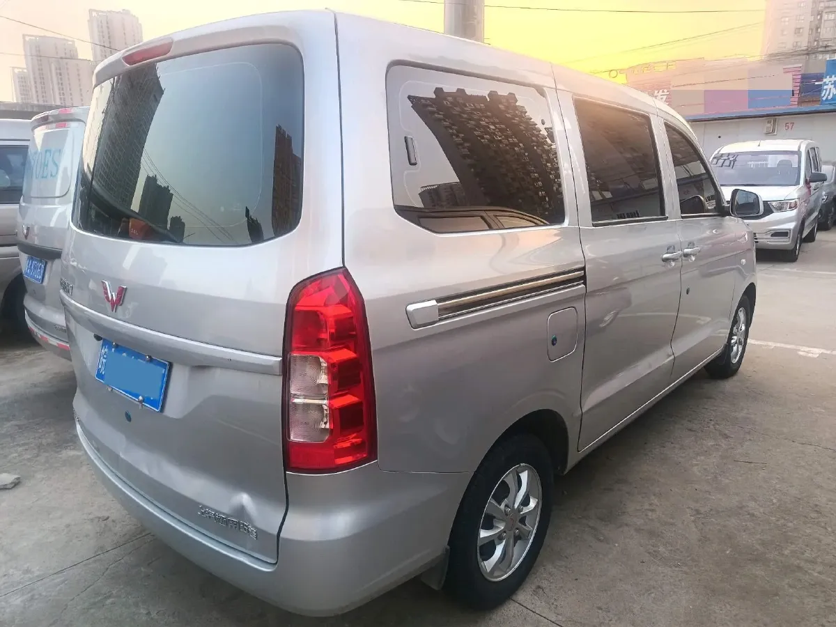 2022 JinBei Little Sea Lion X30 1.5L 102HP L4 5MT,autocango,china used car exporter,china ev exporter,chinese used car exporter,chinese used ev exporter