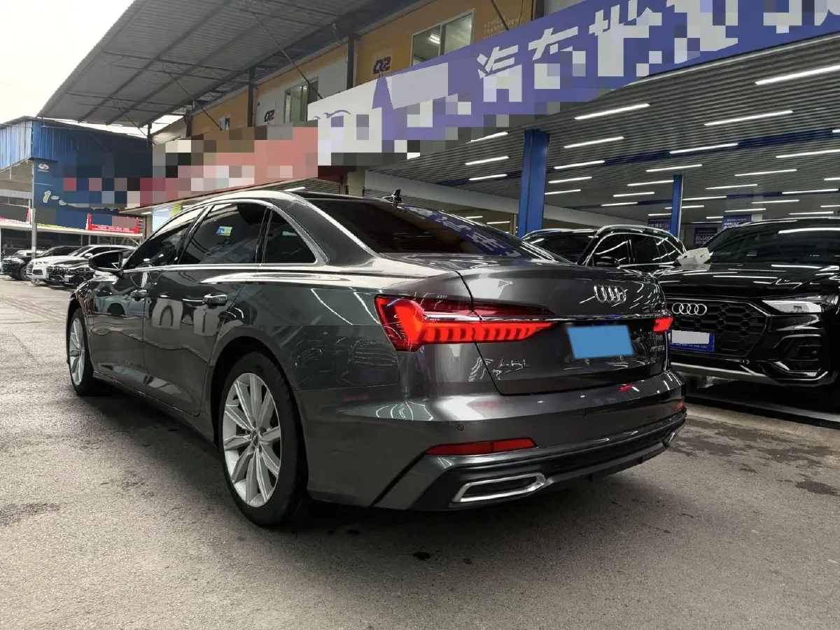 2020 Audi A6L 2.0T 224HP L4 7DCT,autocango,china used car exporter,china ev exporter,chinese used car exporter,chinese used ev exporter