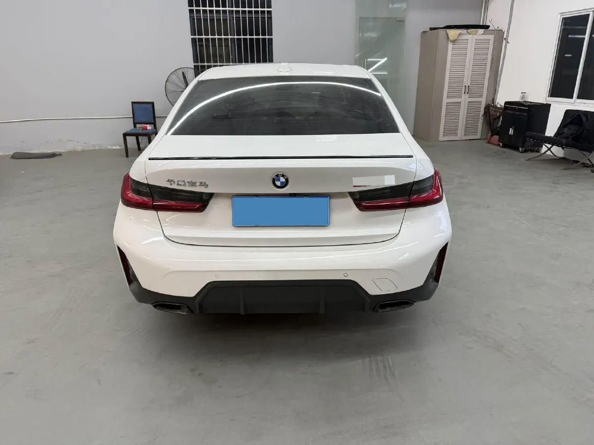 2023 BMW 3 Series 2.0T 184HP L4 8AT,autocango,china used car exporter,china ev exporter,chinese used car exporter,chinese used ev exporter