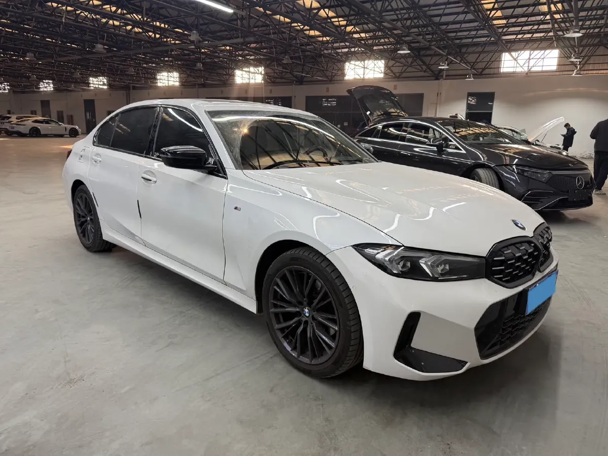 2023 BMW 3 Series 2.0T 184HP L4 8AT,autocango,china used car exporter,china ev exporter,chinese used car exporter,chinese used ev exporter