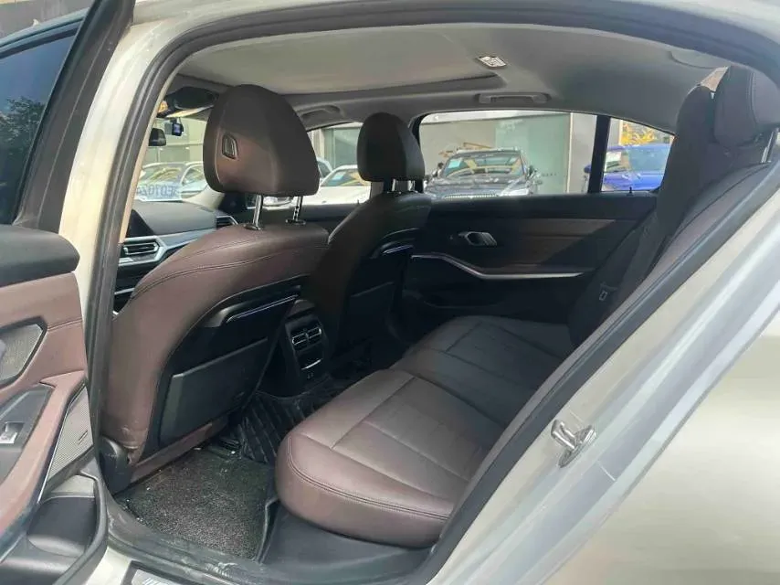 2021 BMW 3 Series 2.0T 184HP L4 8AT,autocango,china used car exporter,china ev exporter,chinese used car exporter,chinese used ev exporter