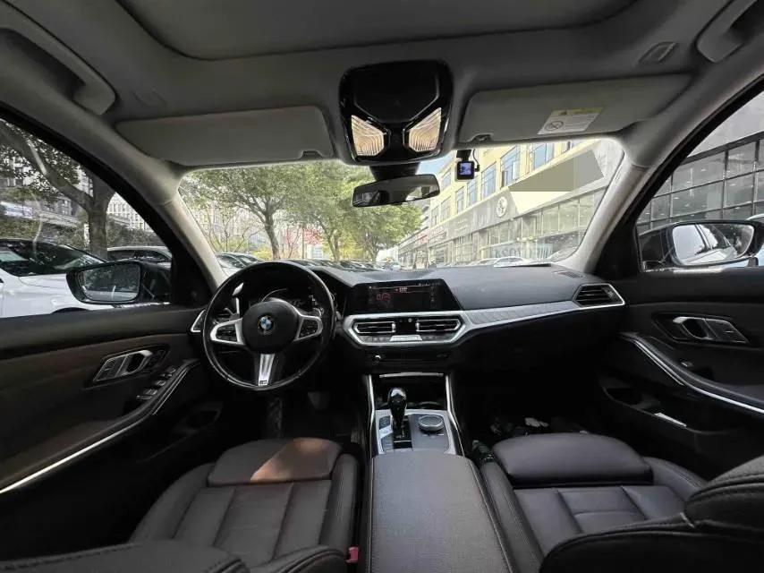 2021 BMW 3 Series 2.0T 184HP L4 8AT,autocango,china used car exporter,china ev exporter,chinese used car exporter,chinese used ev exporter