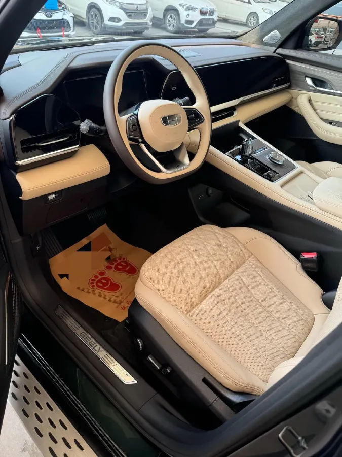 2025 Geely Monjaro 2.0T 238HP L4 8AT,autocango,china used car exporter,china ev exporter,chinese used car exporter,chinese used ev exporter