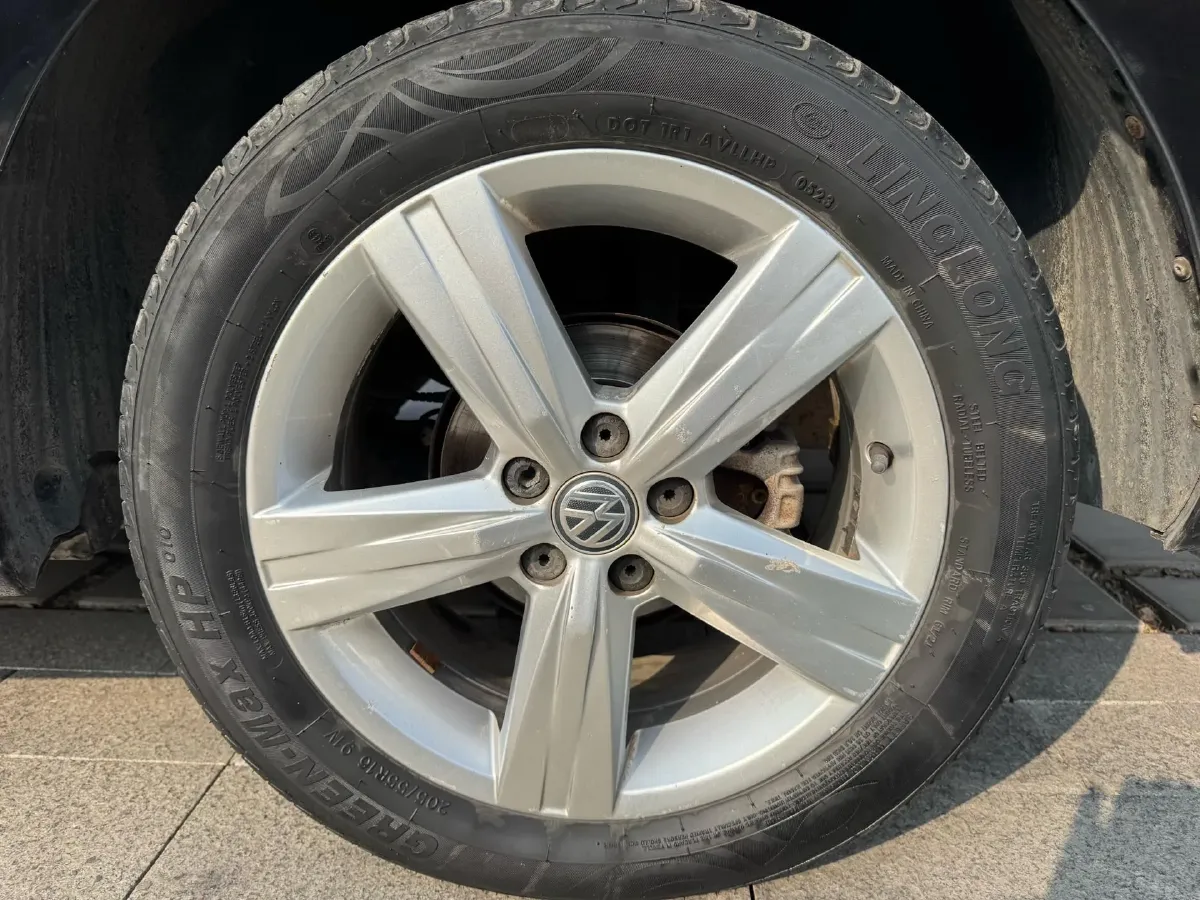 2017 Volkswagen Lavida 1.6L 110HP L4 6AT,autocango,china used car exporter,china ev exporter,chinese used car exporter,chinese used ev exporter