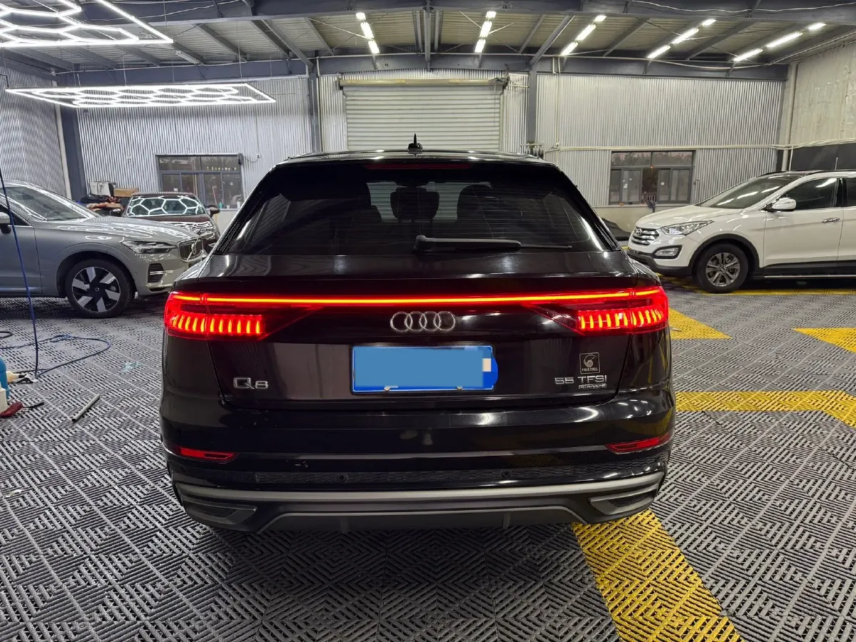 2019 Audi Q8 3.0T 340HP V6 8AT,autocango,china used car exporter,china ev exporter,chinese used car exporter,chinese used ev exporter