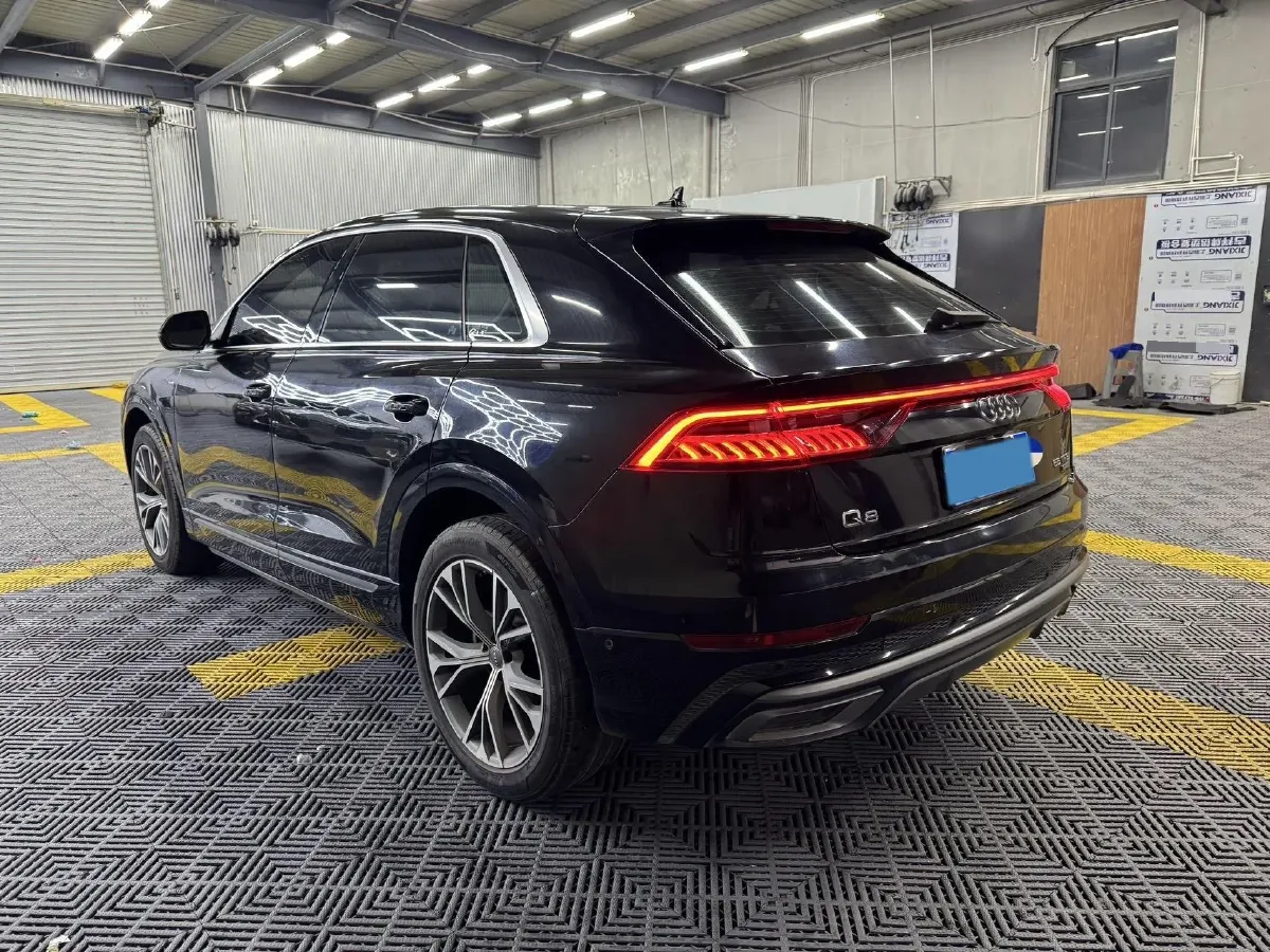 2019 Audi Q8 3.0T 340HP V6 8AT,autocango,china used car exporter,china ev exporter,chinese used car exporter,chinese used ev exporter