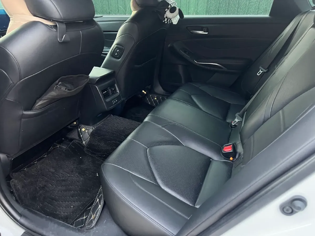2023 Toyota Avalon 2.0L 177HP L4 CVT,autocango,china used car exporter,china ev exporter,chinese used car exporter,chinese used ev exporter