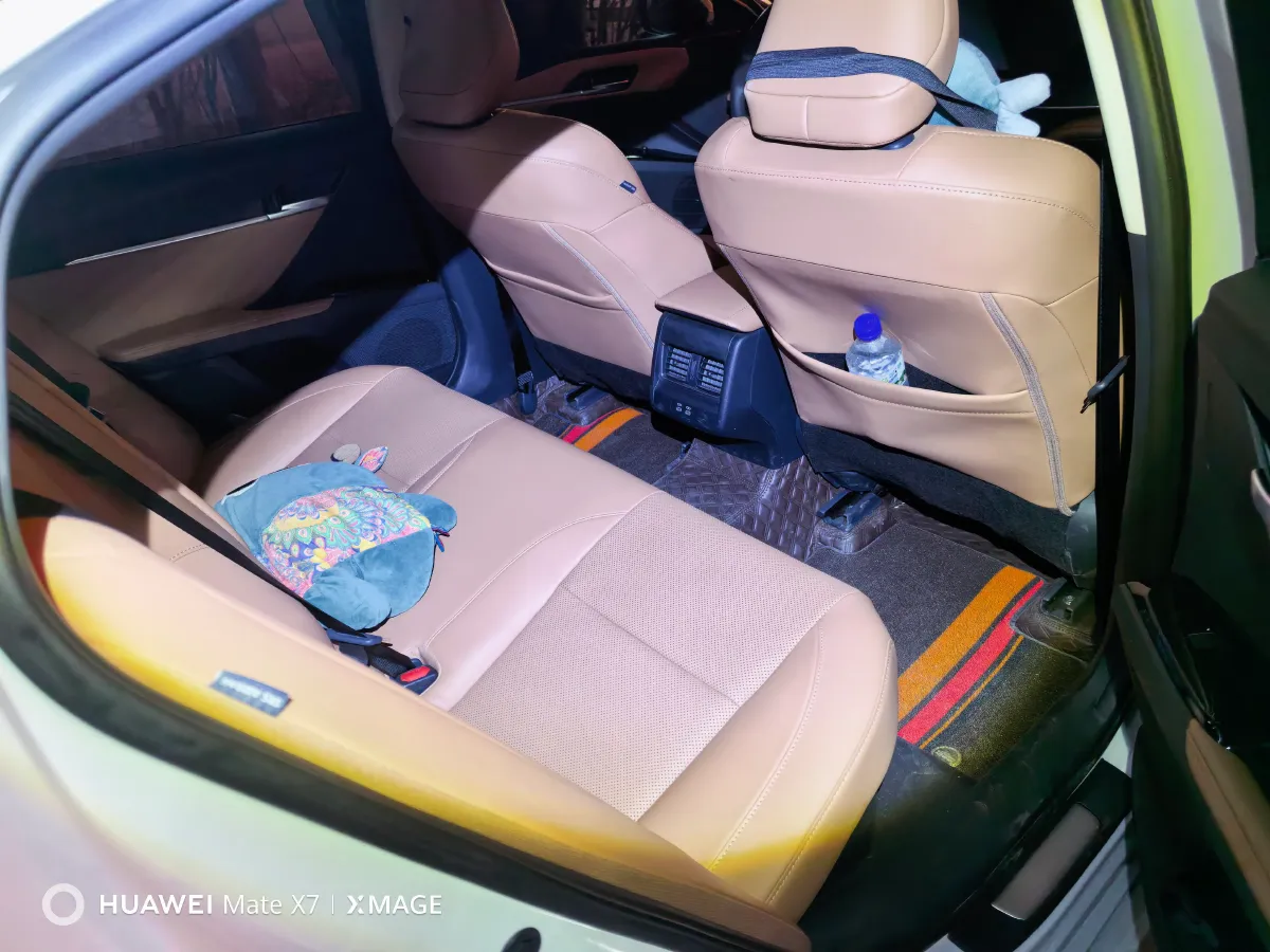 2024 Toyota Camry 2.0L 152HP L4 E-CVT Hybrid,autocango,china used car exporter,china ev exporter,chinese used car exporter,chinese used ev exporter