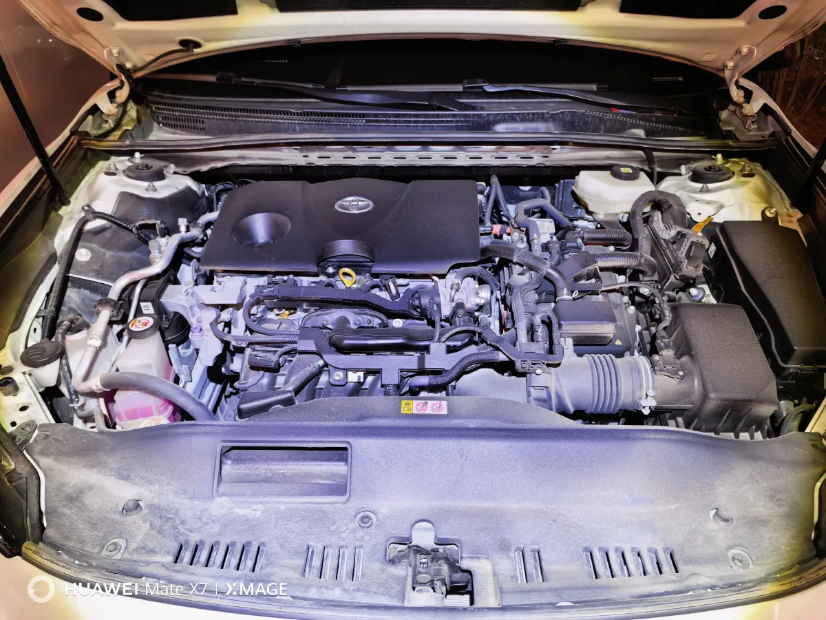 2024 Toyota Camry 2.0L 152HP L4 E-CVT Hybrid,autocango,china used car exporter,china ev exporter,chinese used car exporter,chinese used ev exporter