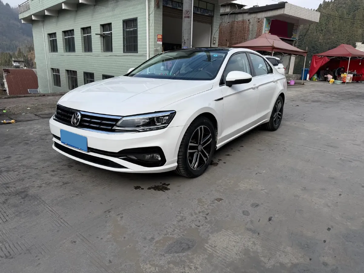 2021 Volkswagen Lamando 1.4T 150HP L4 7DCT,autocango,china used car exporter,china ev exporter,chinese used car exporter,chinese used ev exporter