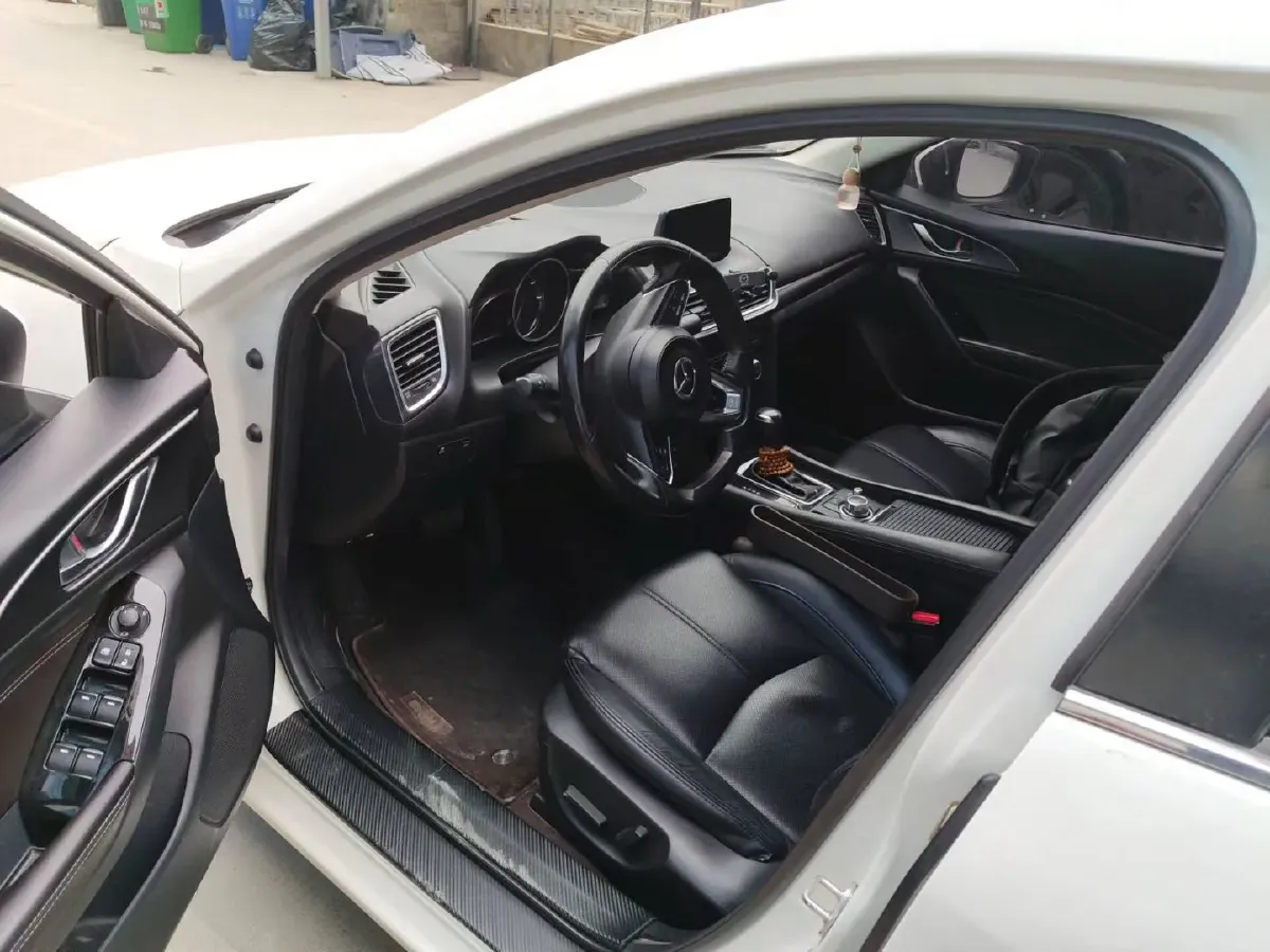 2017 Mazda 3 Axela 2.0L 158HP L4 6AT,autocango,china used car exporter,china ev exporter,chinese used car exporter,chinese used ev exporter