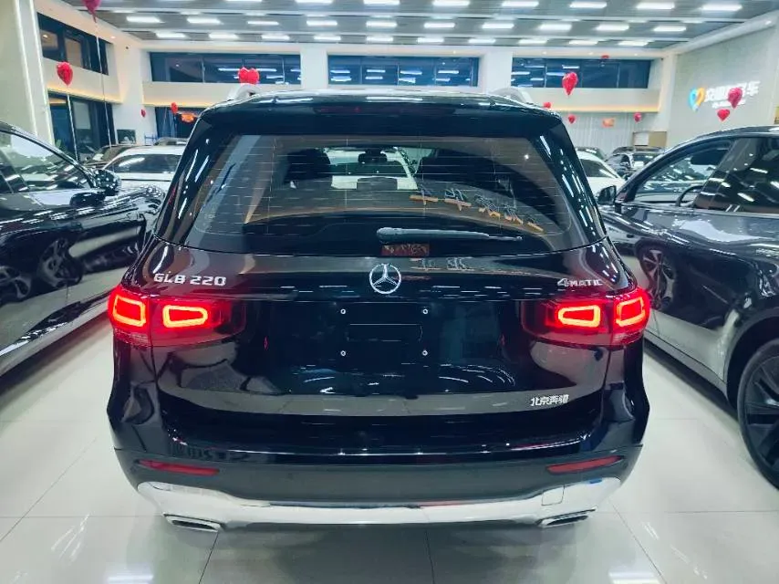 2023 Mercedes-Benz GLB Class 2.0T 190HP L4 8DCT,autocango,china used car exporter,china ev exporter,chinese used car exporter,chinese used ev exporter