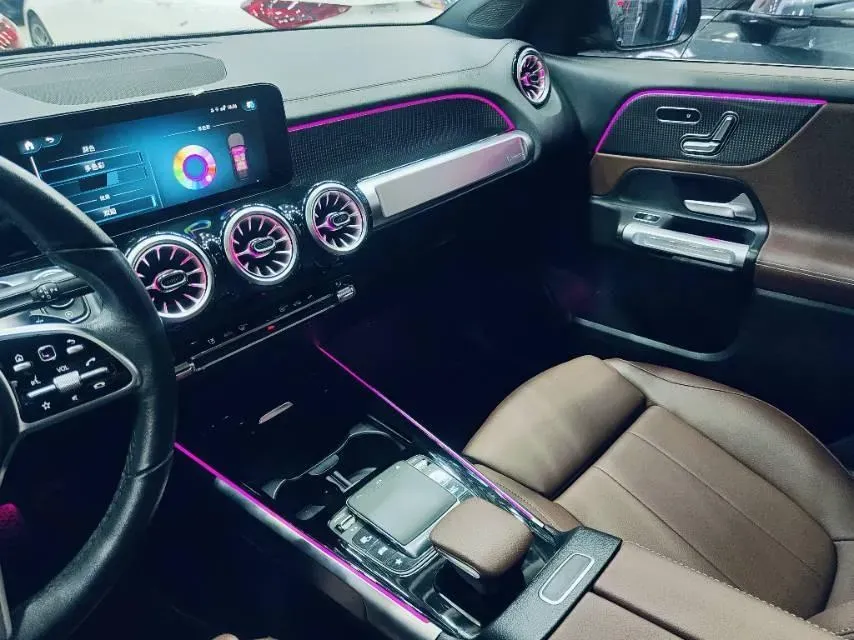 2023 Mercedes-Benz GLB Class 2.0T 190HP L4 8DCT,autocango,china used car exporter,china ev exporter,chinese used car exporter,chinese used ev exporter