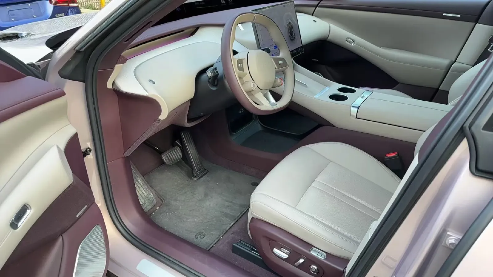 2025 MI YU7 BEV,autocango,china used car exporter,china ev exporter,chinese used car exporter,chinese used ev exporter