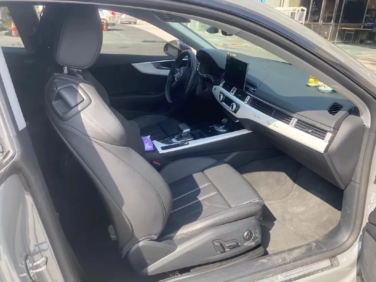 2022 Audi A5 2.0T 204HP L4 7DCT,autocango,china used car exporter,china ev exporter,chinese used car exporter,chinese used ev exporter