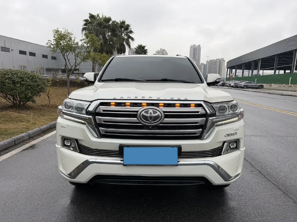 2019 Chevrolet Trax 1.0T 125HP L3 6AT,autocango,china used car exporter,china ev exporter,chinese used car exporter,chinese used ev exporter