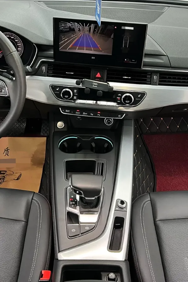 2020 Audi A4L 2.0T 190HP L4 7DCT,autocango,china used car exporter,china ev exporter,chinese used car exporter,chinese used ev exporter