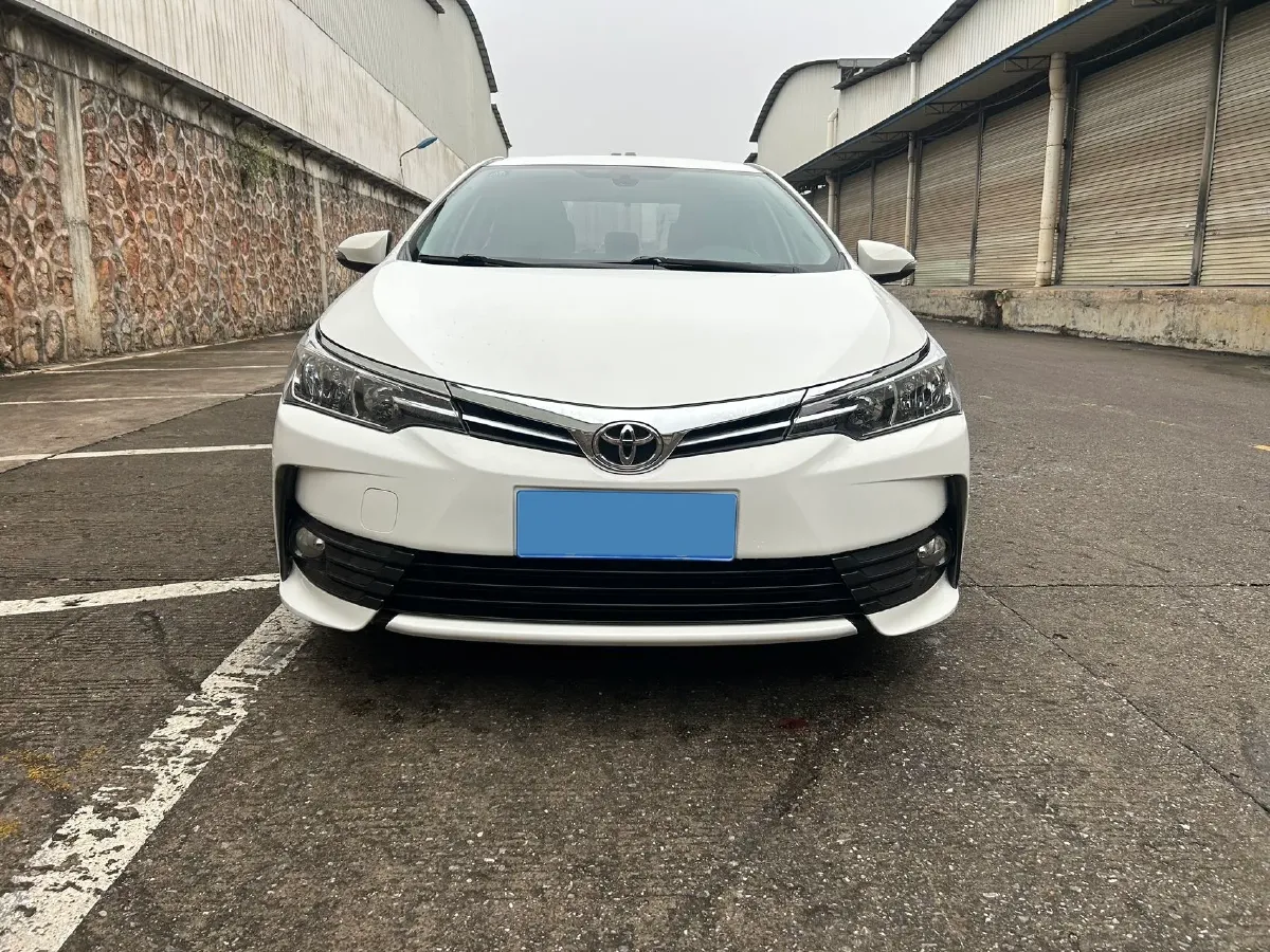2017 Toyota Corolla 1.2T 116HP L4 CVT,autocango,china used car exporter,china ev exporter,chinese used car exporter,chinese used ev exporter