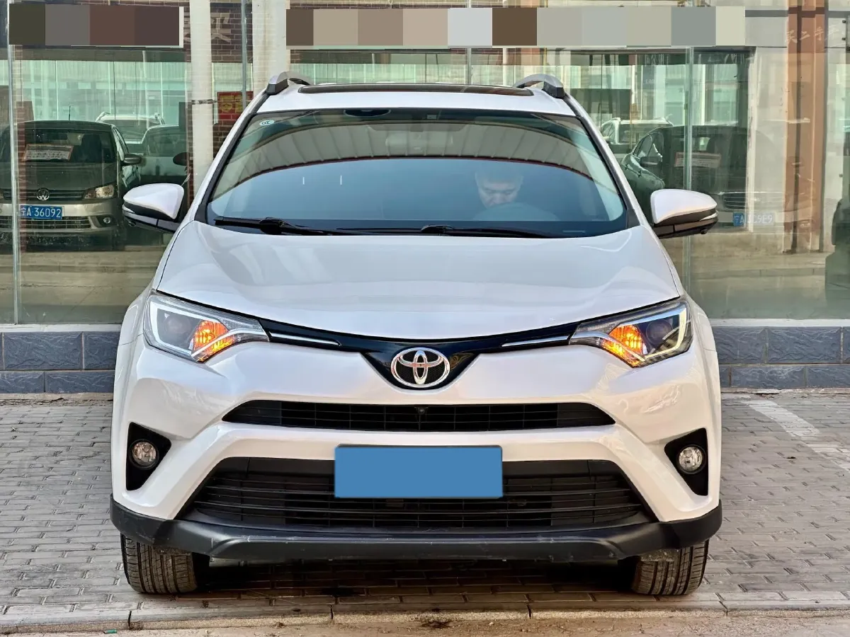 2019 Toyota Camry 2.0L 178HP L4 CVT,autocango,china used car exporter,china ev exporter,chinese used car exporter,chinese used ev exporter