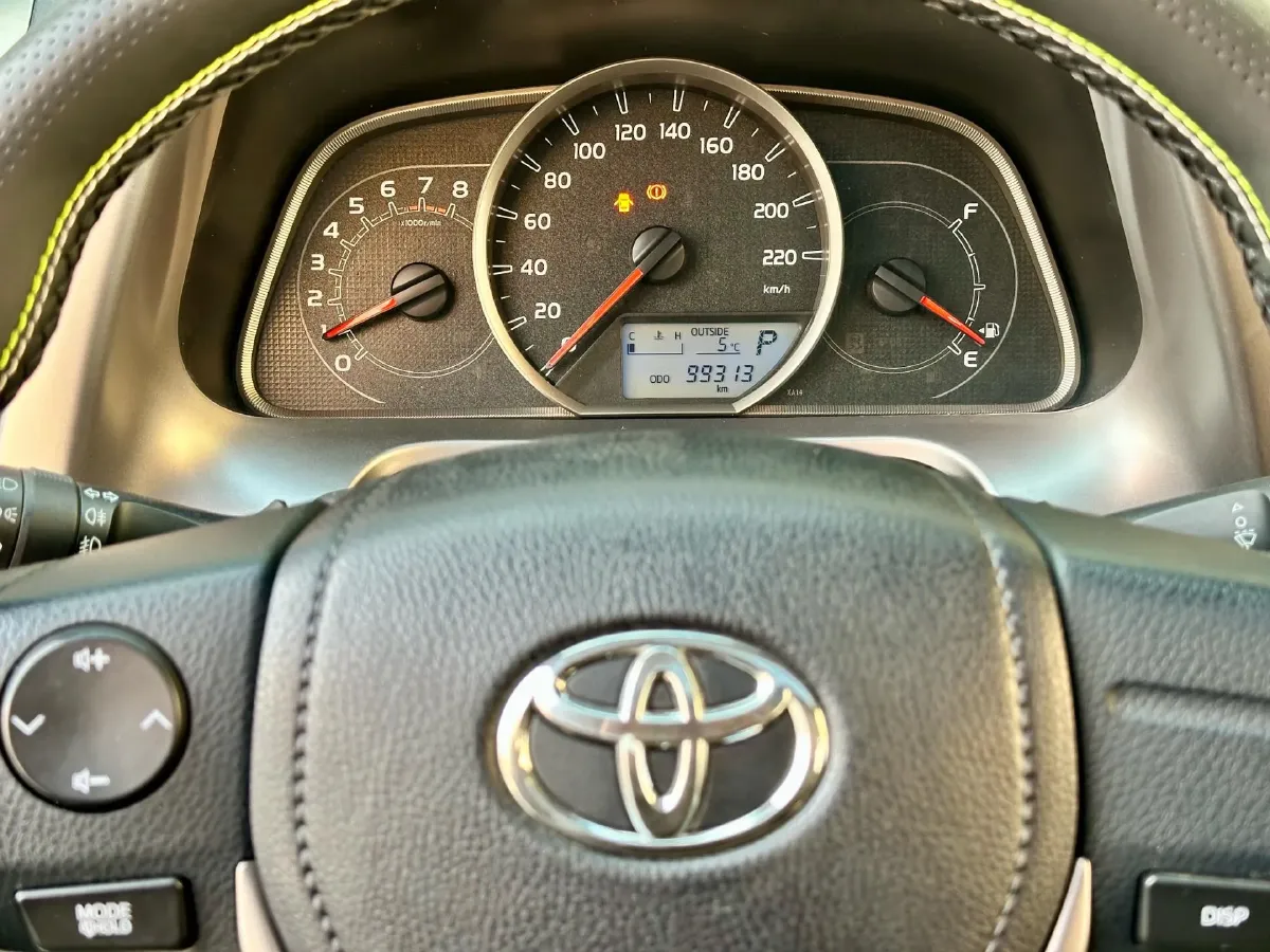 2019 Toyota Camry 2.0L 178HP L4 CVT,autocango,china used car exporter,china ev exporter,chinese used car exporter,chinese used ev exporter