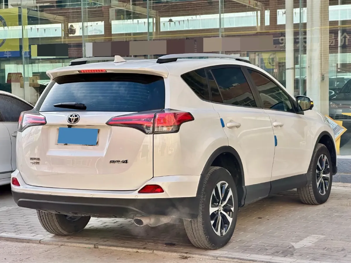 2019 Toyota Camry 2.0L 178HP L4 CVT,autocango,china used car exporter,china ev exporter,chinese used car exporter,chinese used ev exporter