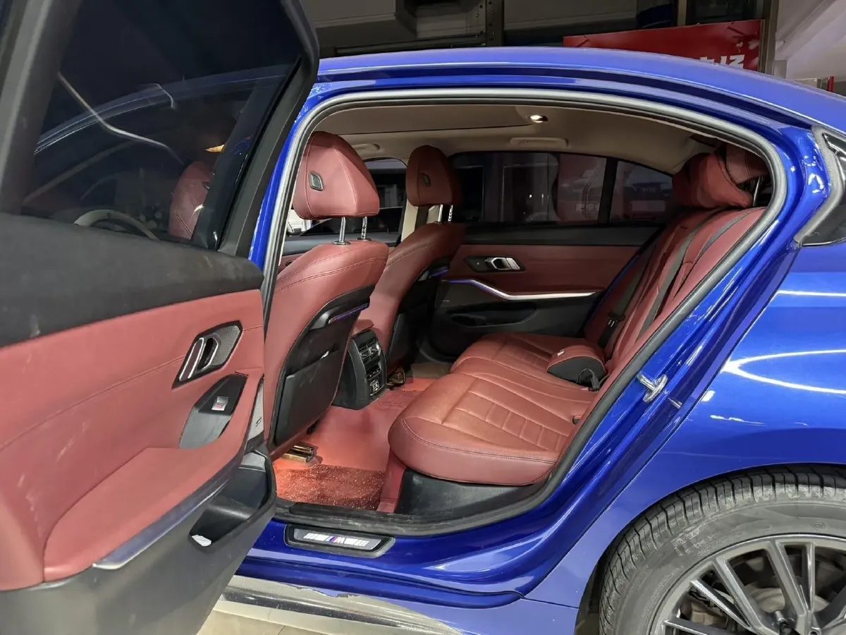 2021 BMW 3 Series 2.0T 184HP L4 8AT,autocango,china used car exporter,china ev exporter,chinese used car exporter,chinese used ev exporter