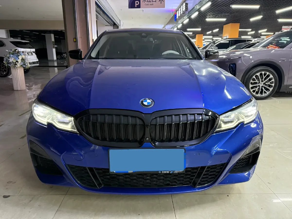 2021 BMW 3 Series 2.0T 184HP L4 8AT,autocango,china used car exporter,china ev exporter,chinese used car exporter,chinese used ev exporter