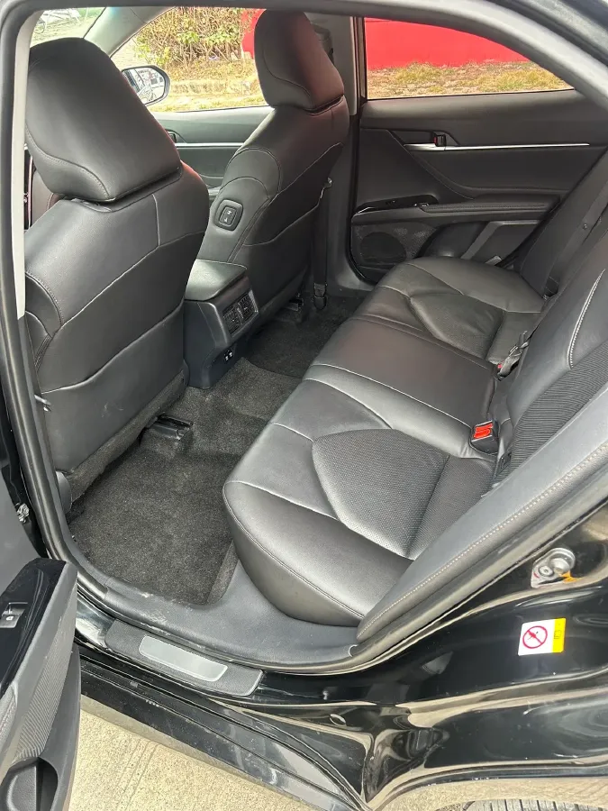 2018 Toyota Camry 2.5L 209HP L4 8AT,autocango,china used car exporter,china ev exporter,chinese used car exporter,chinese used ev exporter