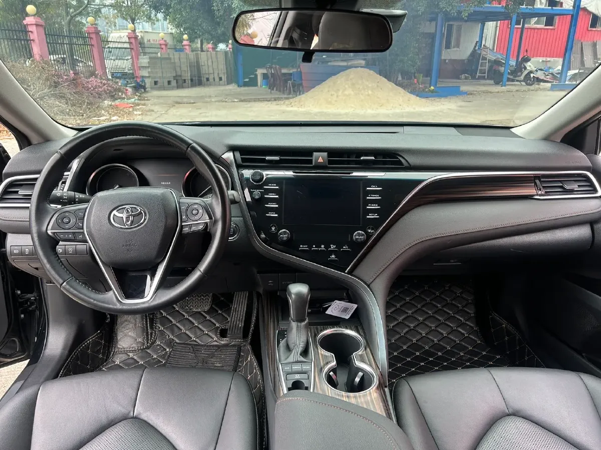 2018 Toyota Camry 2.5L 209HP L4 8AT,autocango,china used car exporter,china ev exporter,chinese used car exporter,chinese used ev exporter