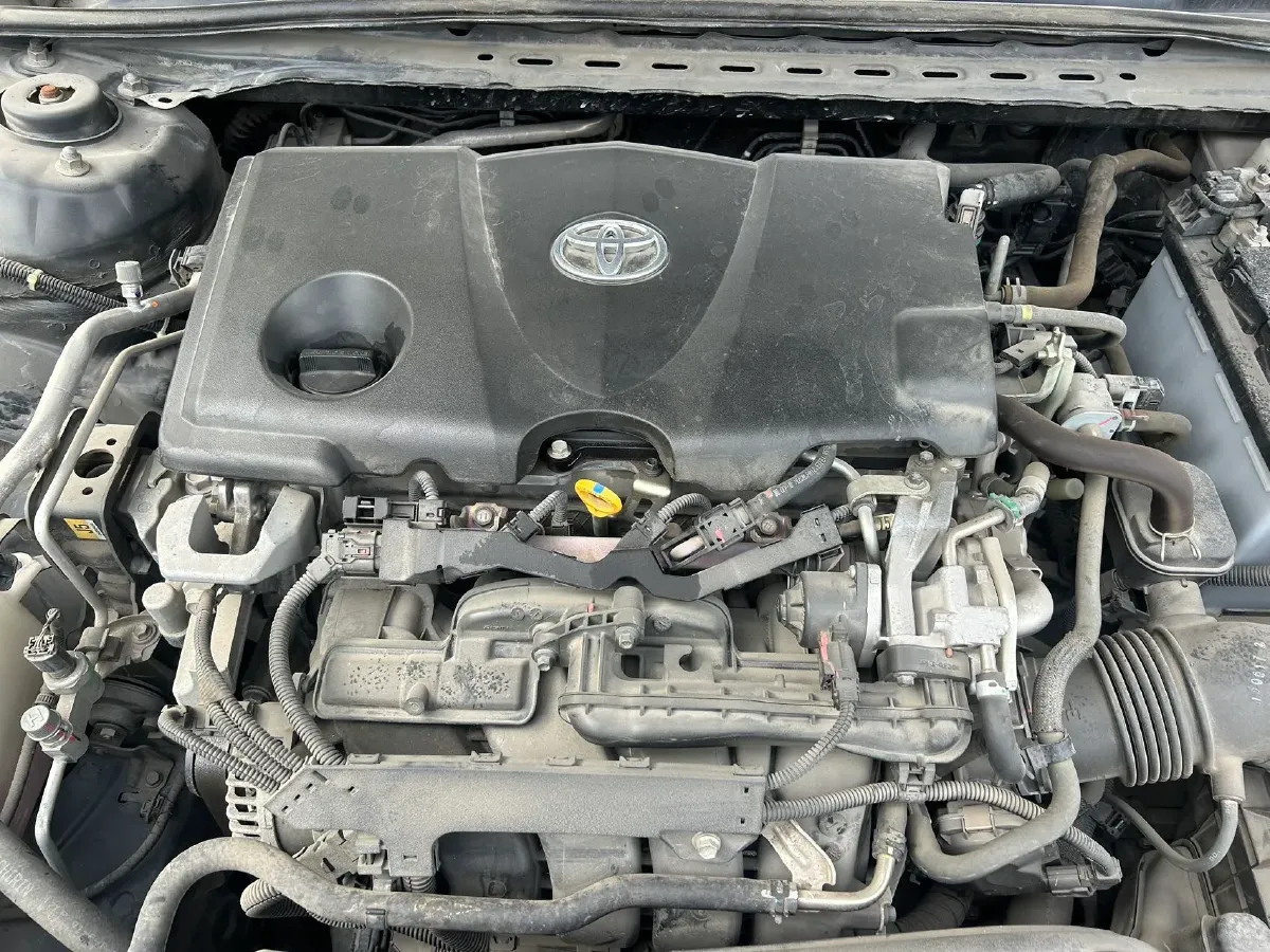 2018 Toyota Camry 2.5L 209HP L4 8AT,autocango,china used car exporter,china ev exporter,chinese used car exporter,chinese used ev exporter