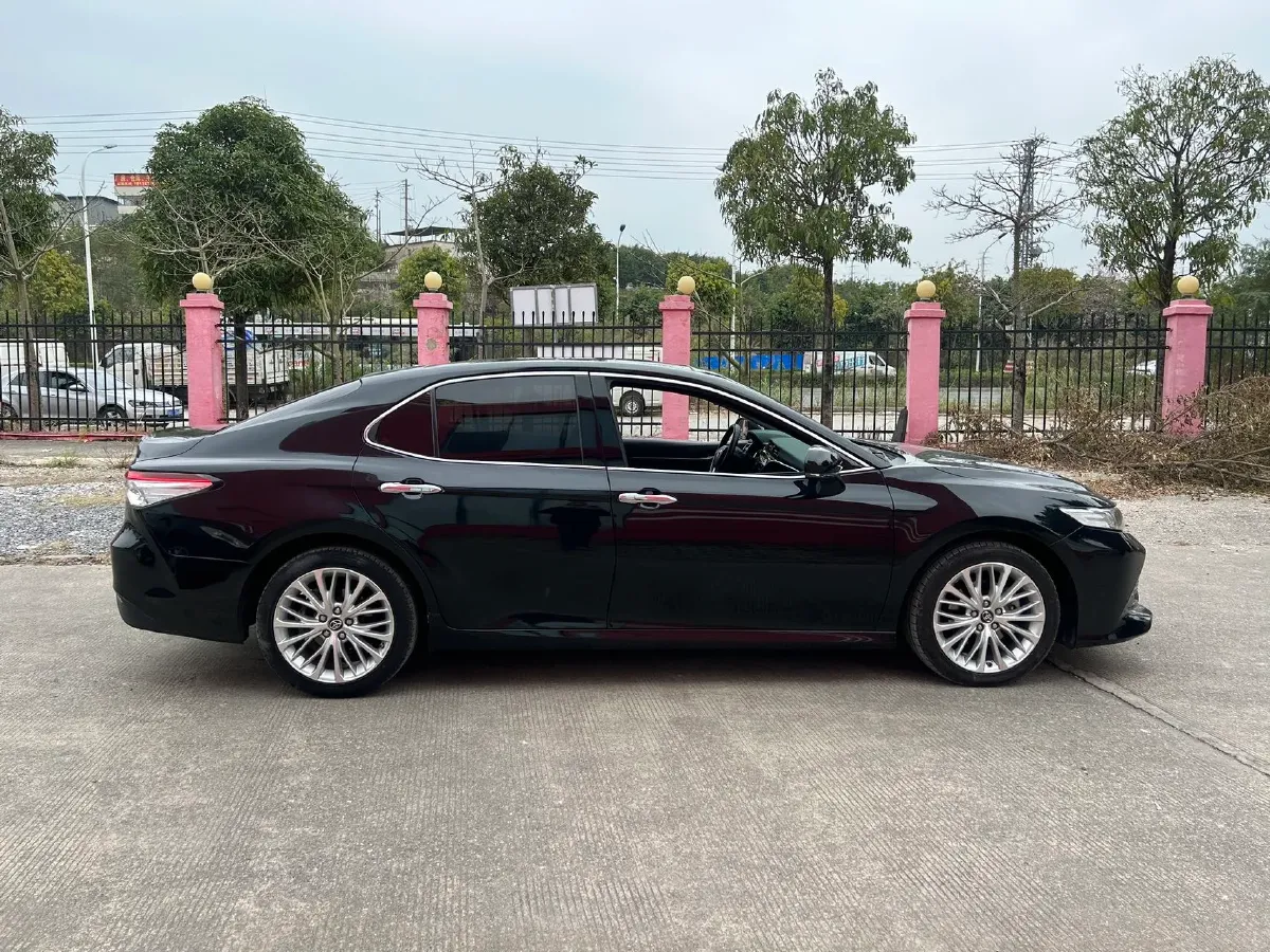 2018 Toyota Camry 2.5L 209HP L4 8AT,autocango,china used car exporter,china ev exporter,chinese used car exporter,chinese used ev exporter