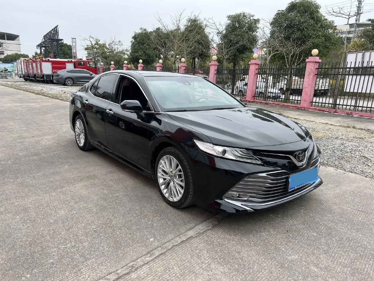 2018 Toyota Camry 2.5L 209HP L4 8AT,autocango,china used car exporter,china ev exporter,chinese used car exporter,chinese used ev exporter