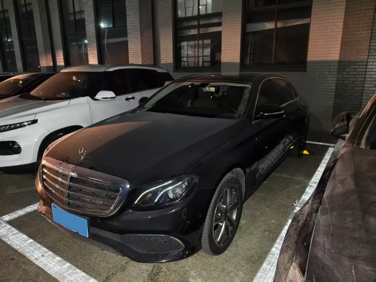2020 Mercedes-Benz E Class 1.5T 184HP L4 9AT,autocango,china used car exporter,china ev exporter,chinese used car exporter,chinese used ev exporter