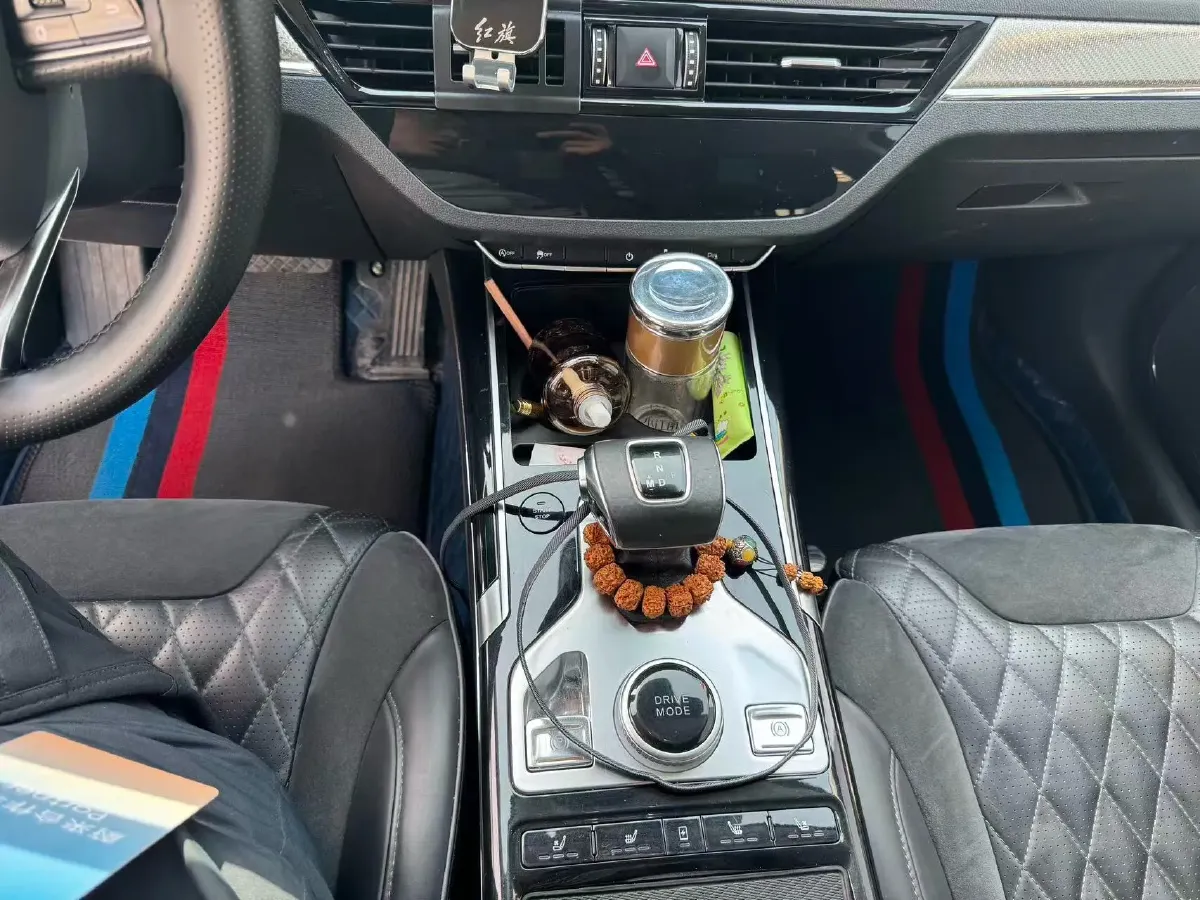 2019 HongQi HS5 2.0T 224HP L4 6AT,autocango,china used car exporter,china ev exporter,chinese used car exporter,chinese used ev exporter