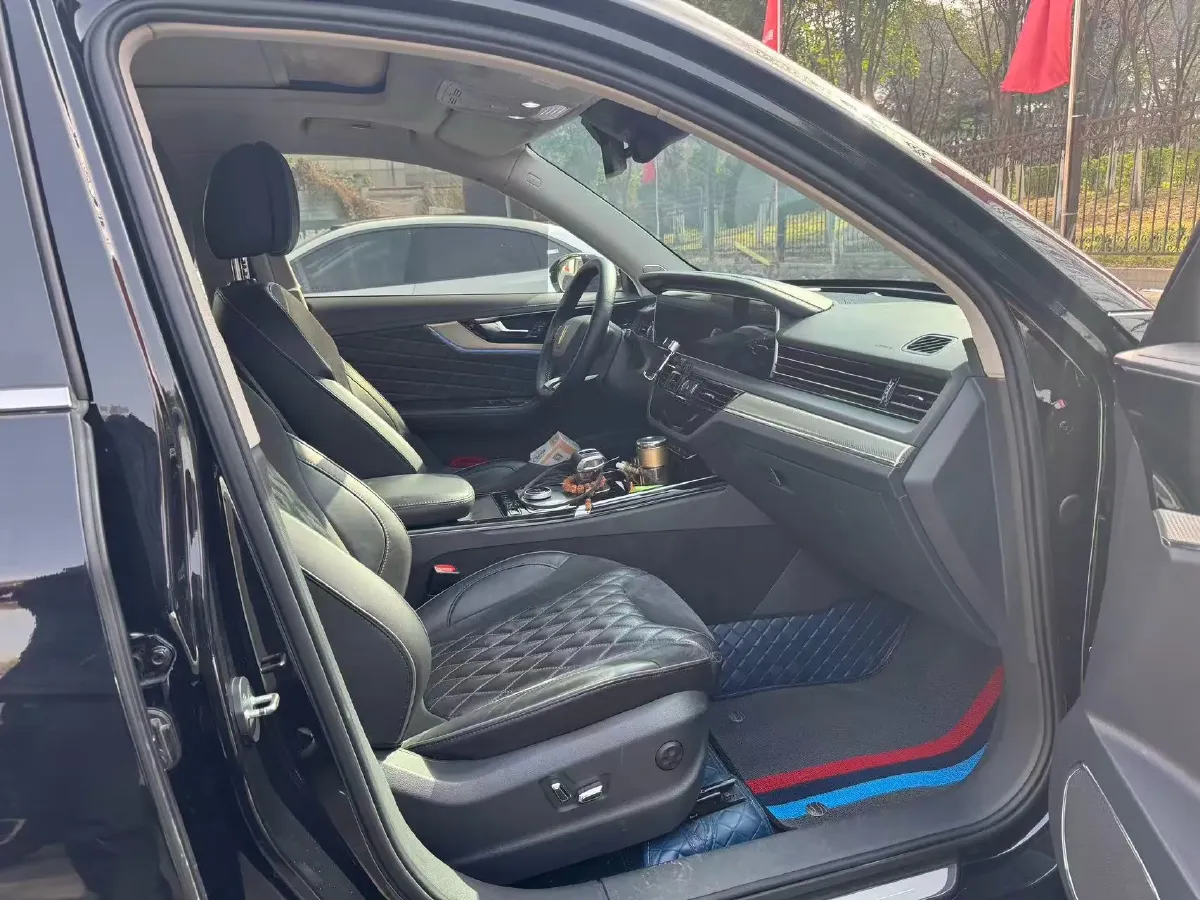 2019 HongQi HS5 2.0T 224HP L4 6AT,autocango,china used car exporter,china ev exporter,chinese used car exporter,chinese used ev exporter