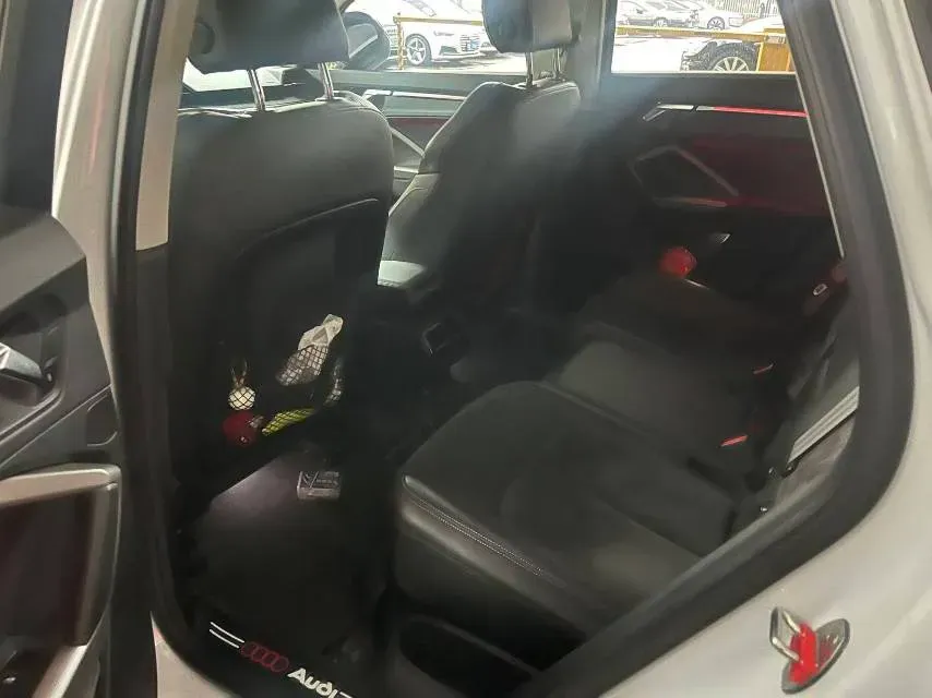 2020 Audi Q3 2.0T 186HP L4 7DCT,autocango,china used car exporter,china ev exporter,chinese used car exporter,chinese used ev exporter