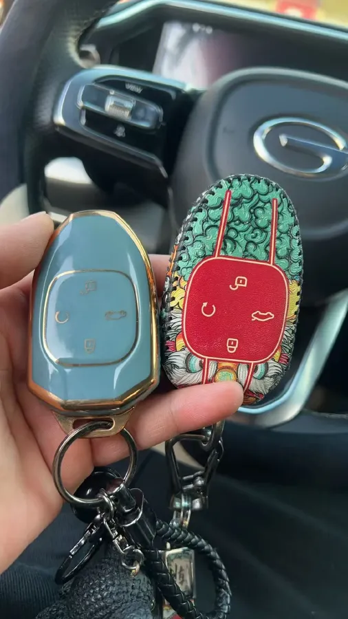 2022 GAC Trumpchi GS8 2.0T 252HP L4 8AT,autocango,china used car exporter,china ev exporter,chinese used car exporter,chinese used ev exporter