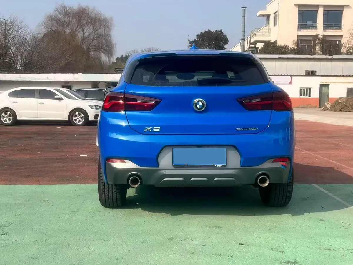 2021 BMW X2 2.0T 192HP L4 7DCT,autocango,china used car exporter,china ev exporter,chinese used car exporter,chinese used ev exporter