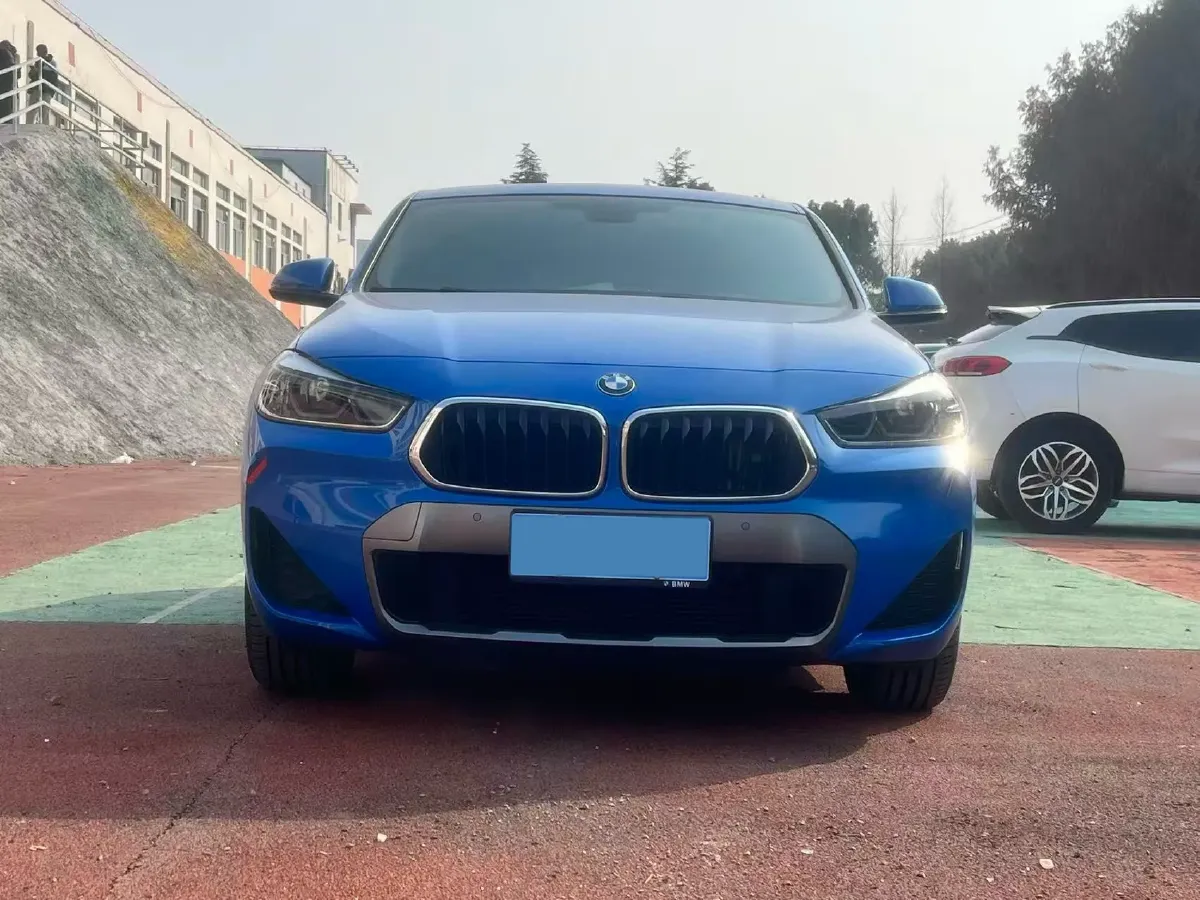 2021 BMW X2 2.0T 192HP L4 7DCT,autocango,china used car exporter,china ev exporter,chinese used car exporter,chinese used ev exporter