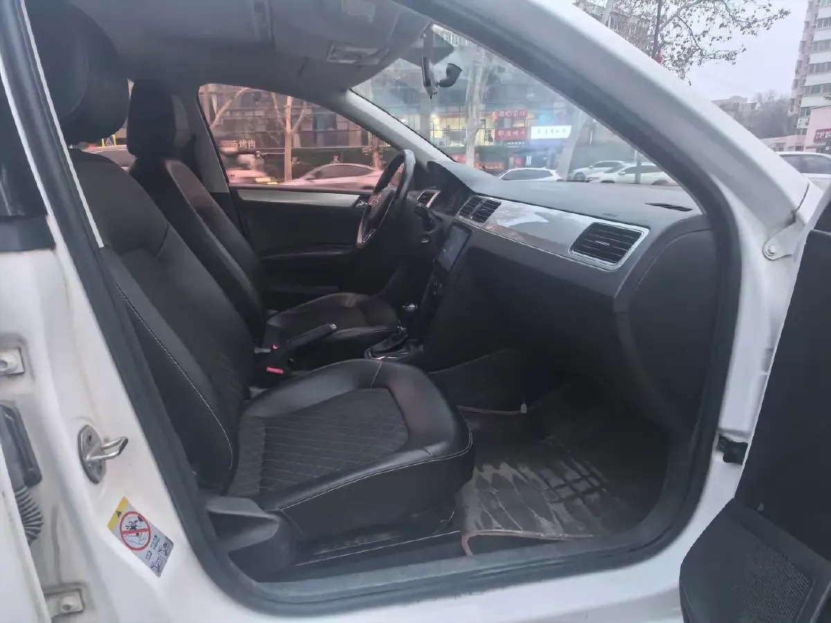 2018 Skoda Rapid 1.6L 110HP L4 6AT,autocango,china used car exporter,china ev exporter,chinese used car exporter,chinese used ev exporter